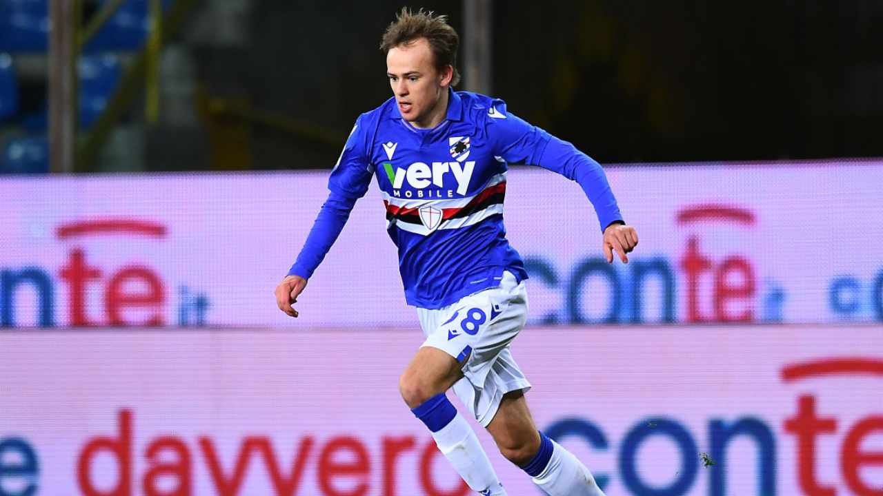 Damsgaard con la maglia della Samp - credits: Getty Images. Il Calcio Magazine