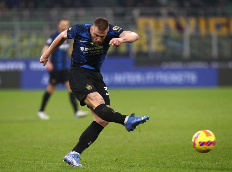 Milan Skriniar in azione con l'Inter - credits: Getty Images. Il Calcio Magazine