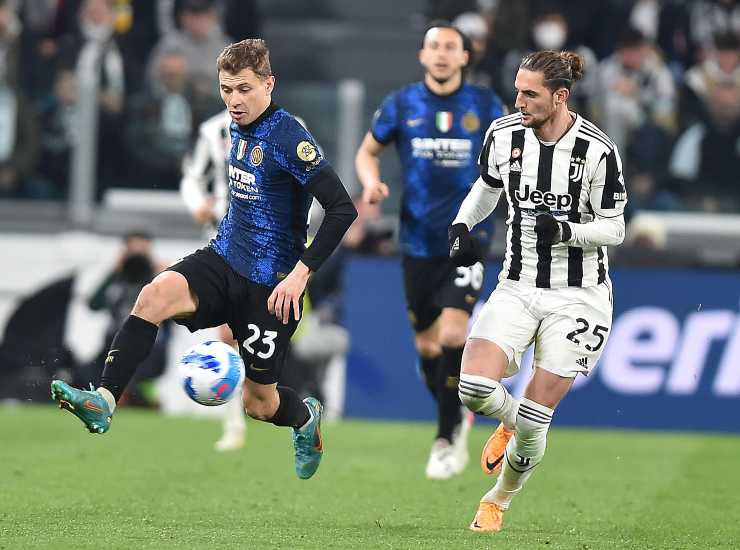 Adrien Rabiot e Niccolò Barella in azione (Credit Foto Ansa)