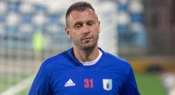 Cassano non usa mezzi termini: il suo messaggio al calciatore scatena la polemica