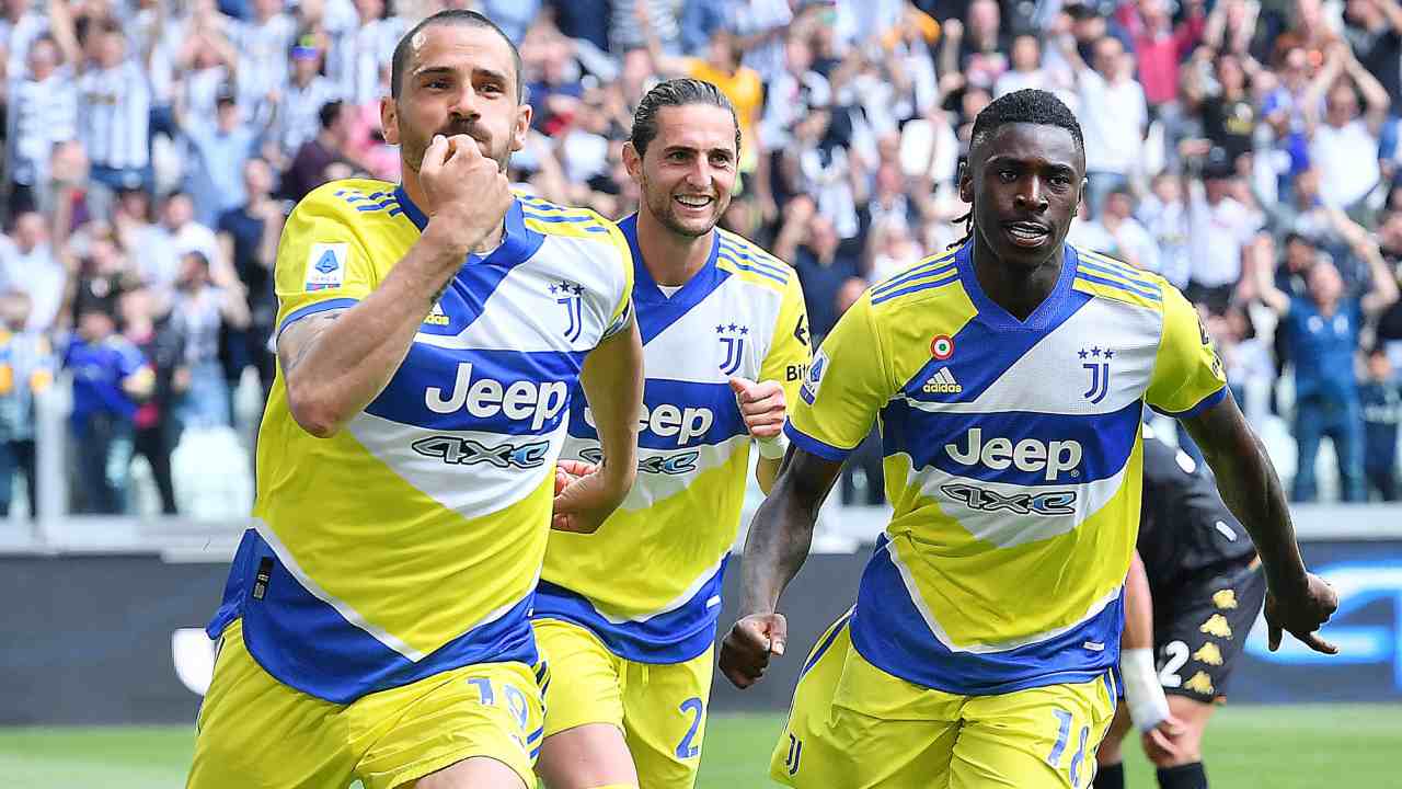 Leonardo Bonucci regala la vittoria alla Juventus contro il Venezia (Credit Foto Ansa)