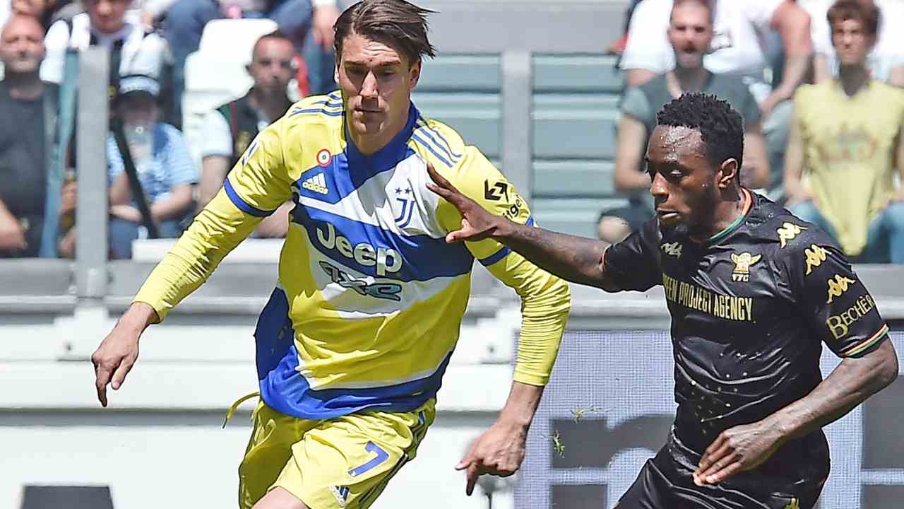  Dusan Vlahovic durante il match contro il Venezia (Credit Foto Ansa)