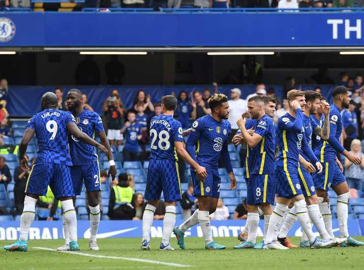 Giocatori del Chelsea durante il match di Premier League (Credit Foto Ansa)