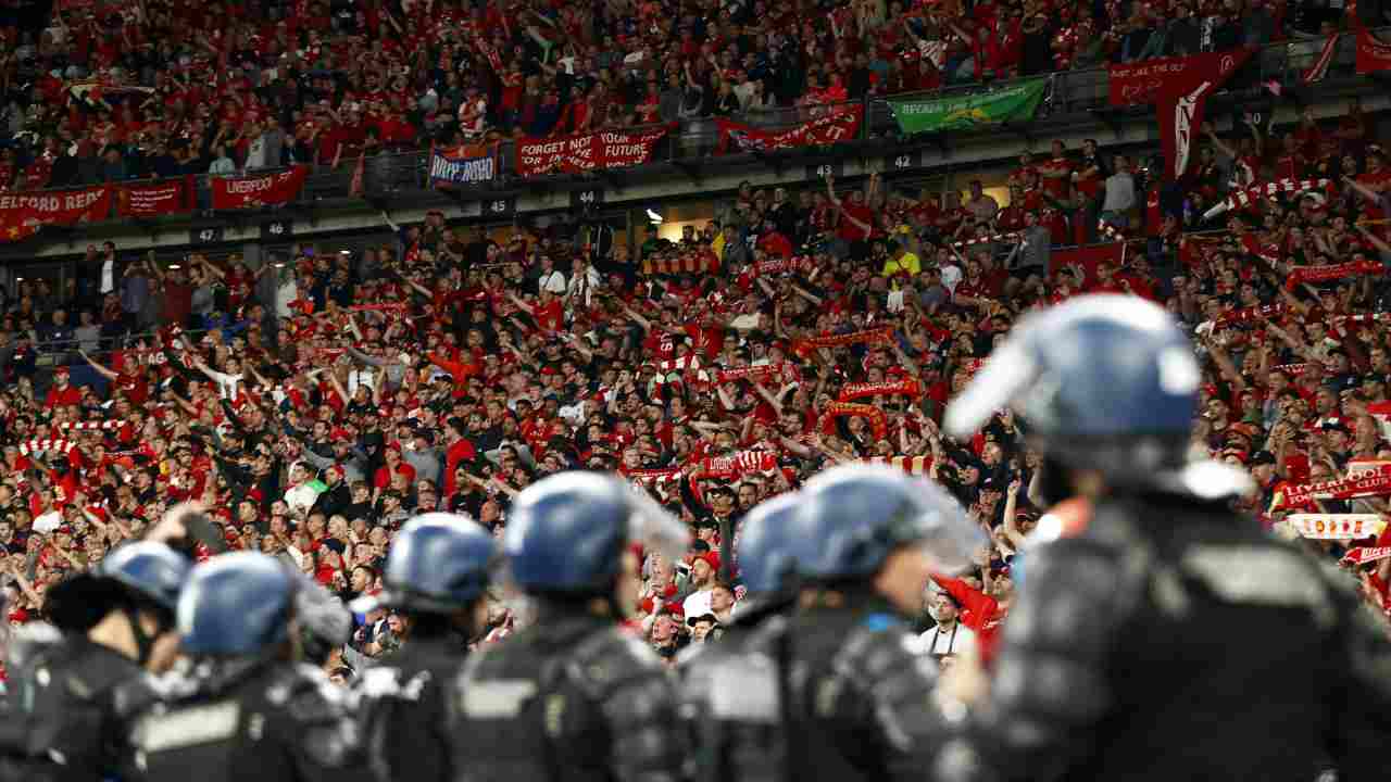 I tifosi del Liverpool - credits: Ansa Foto. Il Calcio Magazine