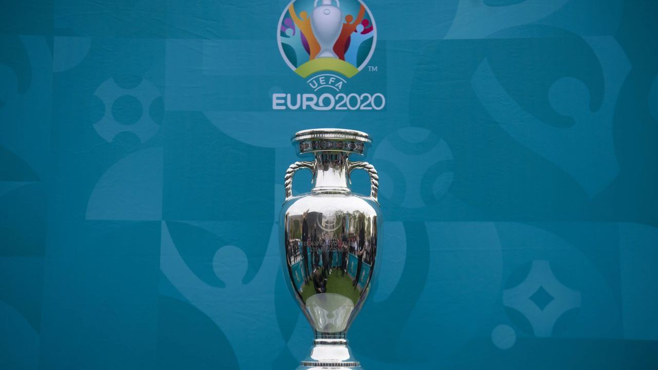 Il trofeo degli Europei 2020 [Credit: web] - Il Calcio Magazine