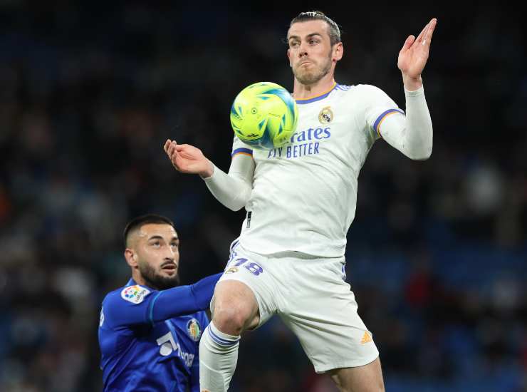 Bale con il Real Madrid contro il Getafe L'attaccante del Real Madrid Gareth Bale fa chiarezza sul suo futuro. Ecco cosa gli riserverà la prossima stagione.L'attaccante del Real Madrid Gareth Bale fa chiarezza sul suo futuro. Ecco cosa gli riserverà la prossima stagione.L'attaccante del Real Madrid Gareth Bale fa chiarezza sul suo futuro. Ecco cosa gli riserverà la prossima stagione.L'attaccante del Real Madrid Gareth Bale fa chiarezza sul suo futuro. Ecco cosa gli riserverà la prossima stagione.- credits: Ansa Foto. Il Calcio Magazine