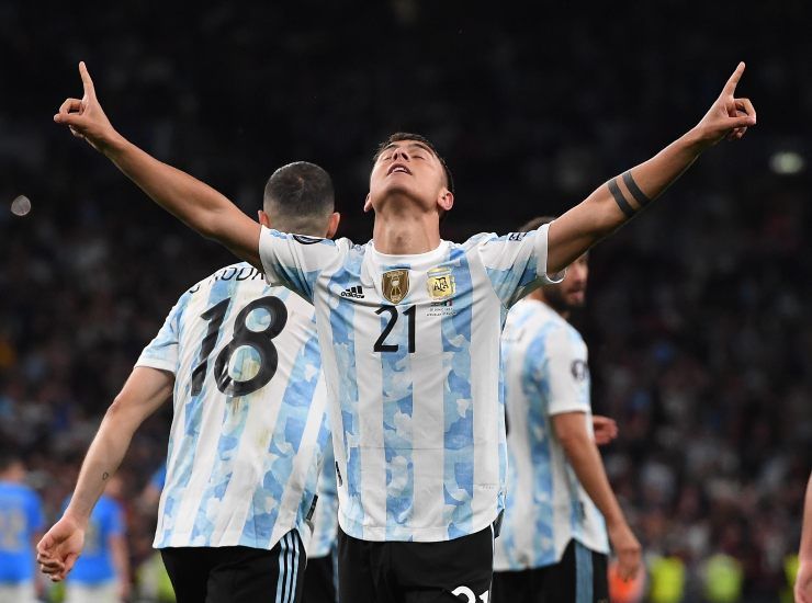 Dybala durante una partita con l'Argentina (Credit Foto Ansa)