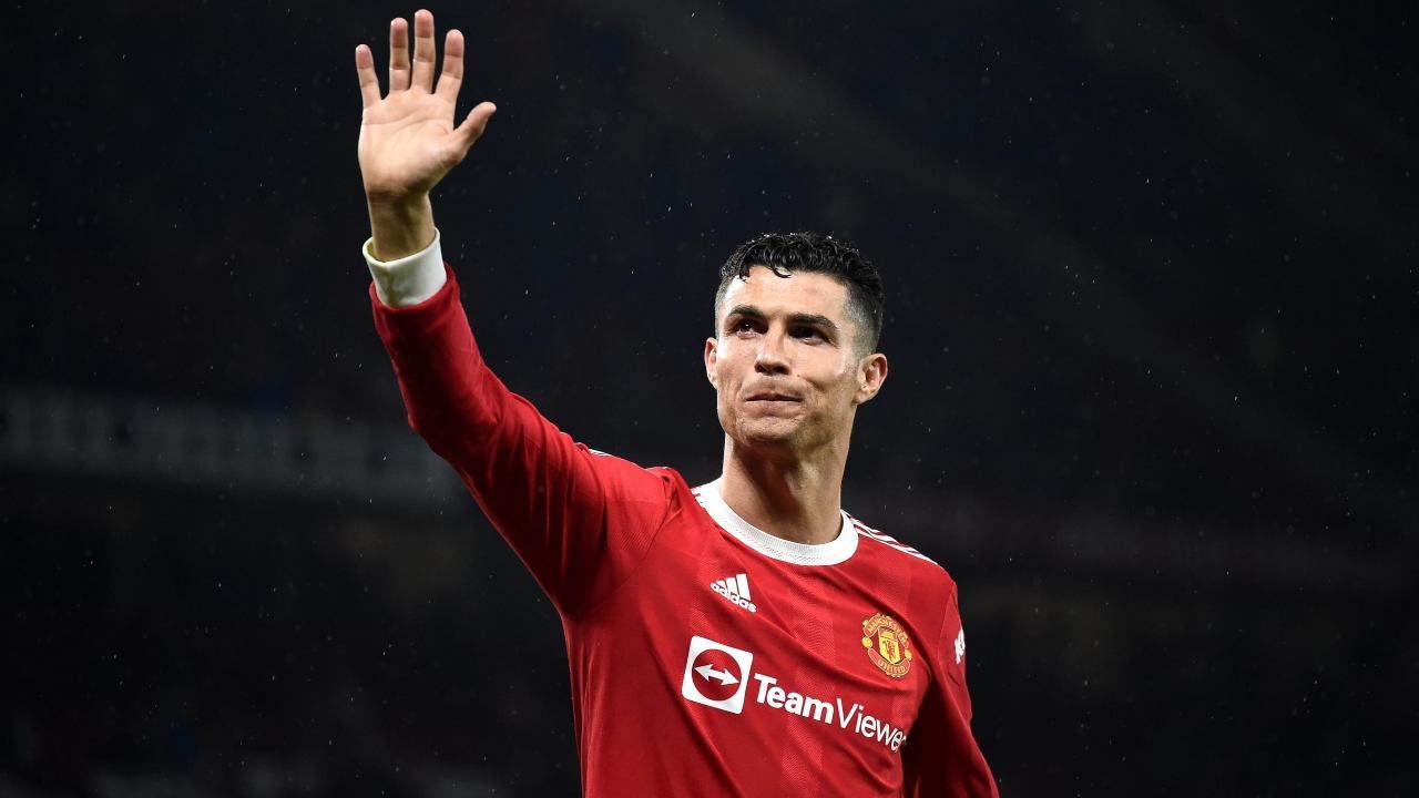 Cristiano Ronaldo dice addio al Manchester United (credit: Ansa)