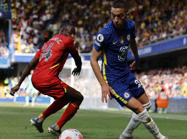 Hakim Ziyech con la maglia del Chelsea - credits: Ansa Foto. Il Calcio Magazine